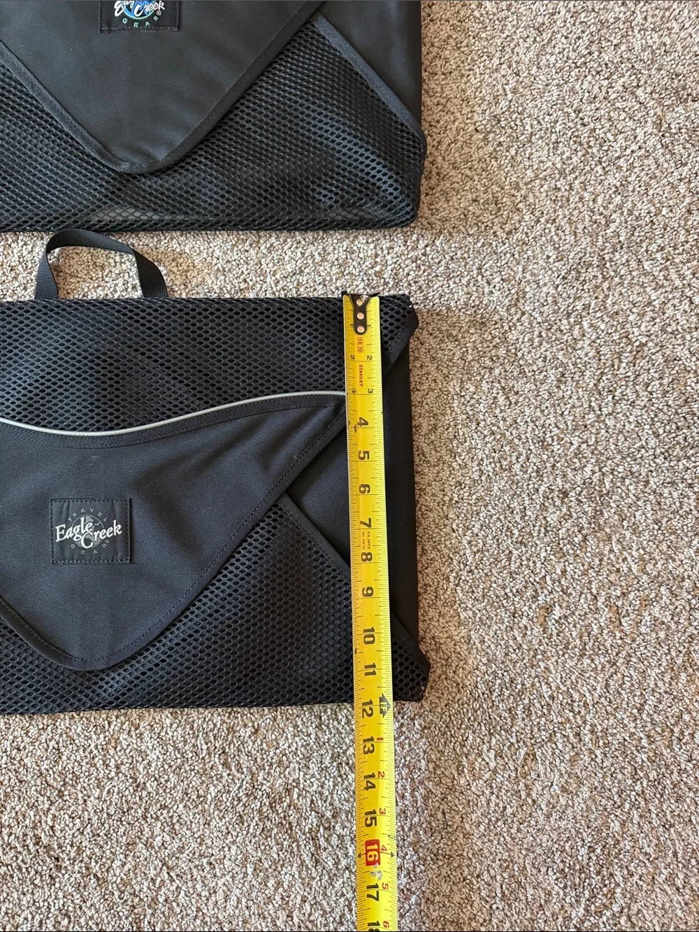 EAGLE CREEK Black Packing Cubes Set of 2